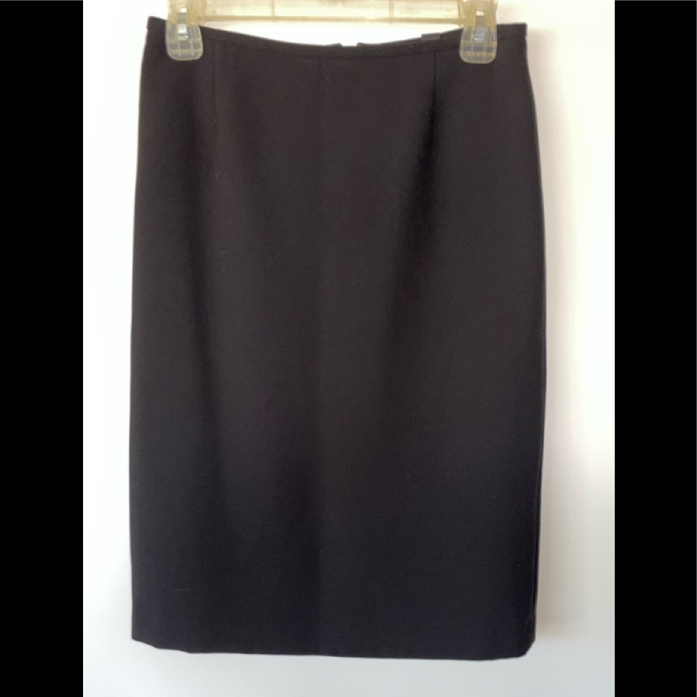 WOMENS STRAIGHT LINE BLACK SKIRT SIZE 2 LINED PLEATED ZIPPER HOOK & EYE